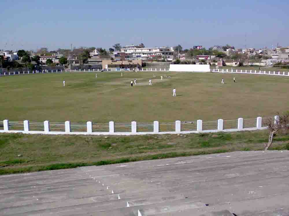 District_Cricket_Stadium_Jeulum_003