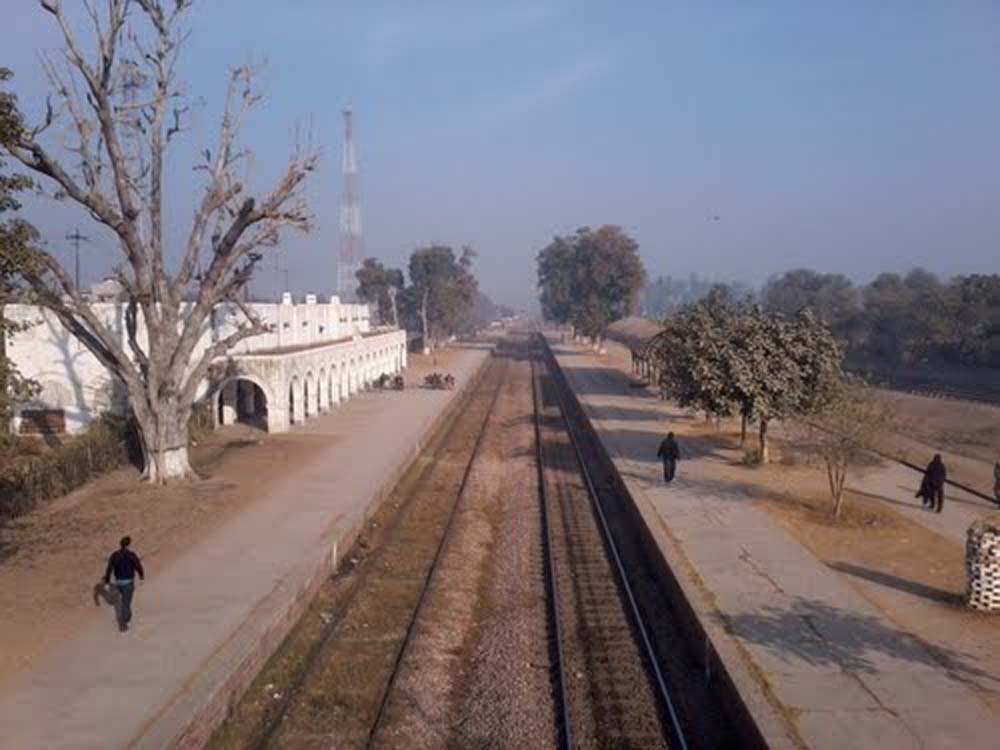 Ghakhar Railway Station_Punjab_Pakistan