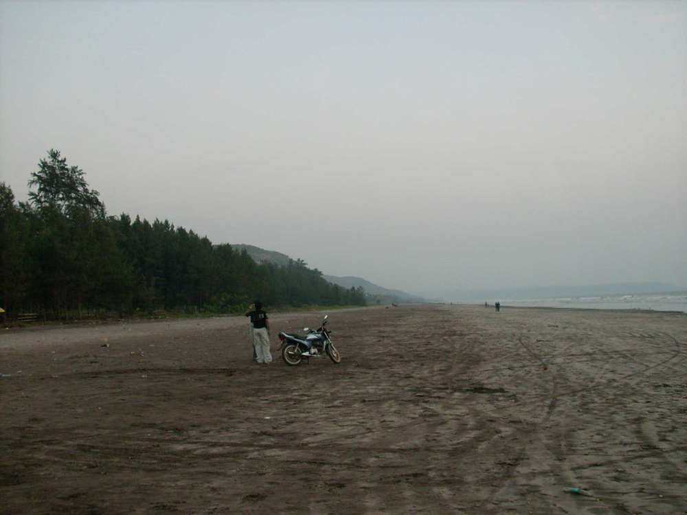 Murud (Harnai) Beach.