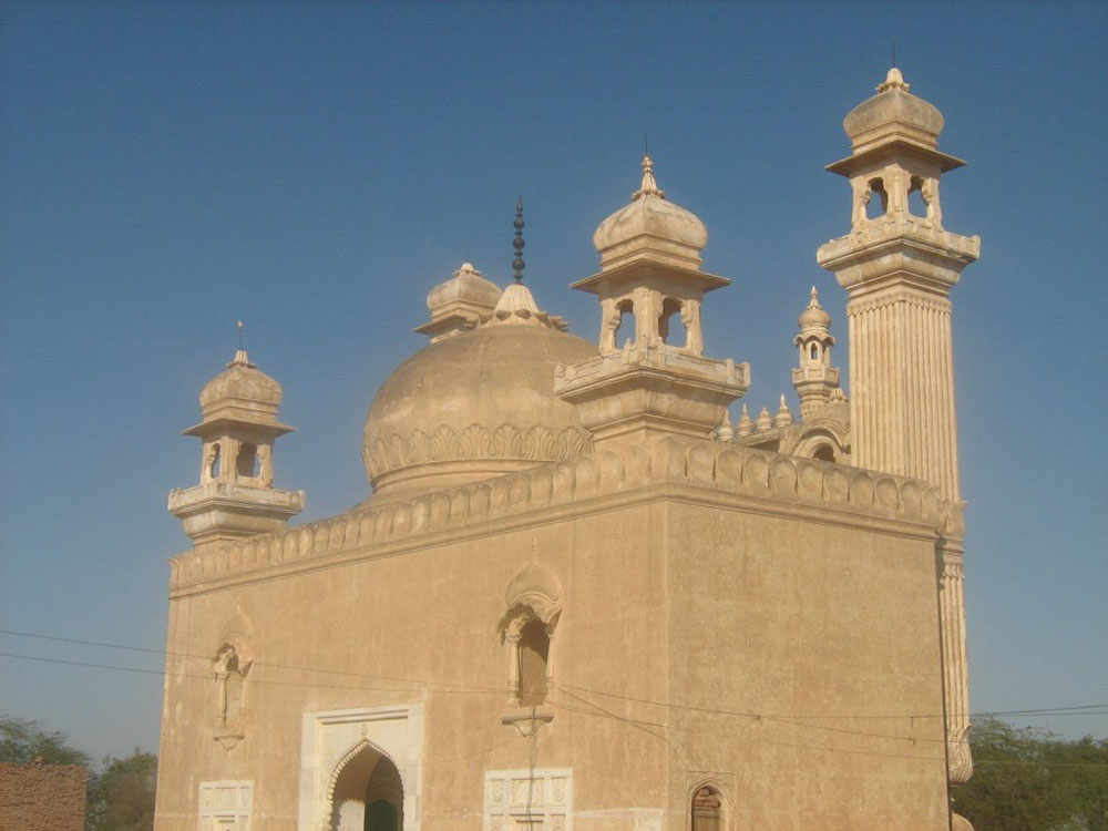 Shahi Mosque at Derawar Fort