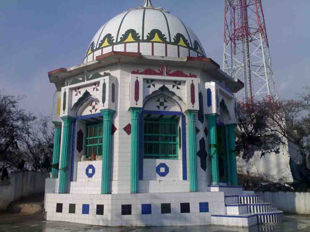 Hazrat Baba Shahid Badshah, Garan-Wali, Gujar Khan