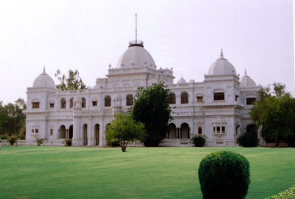 Sadiq Garh Palace Ahmedpur East_Punjab_Pakistan