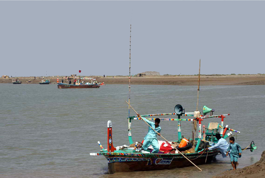 The fisherman of the Indus delta near Keti Bandar_Sindh