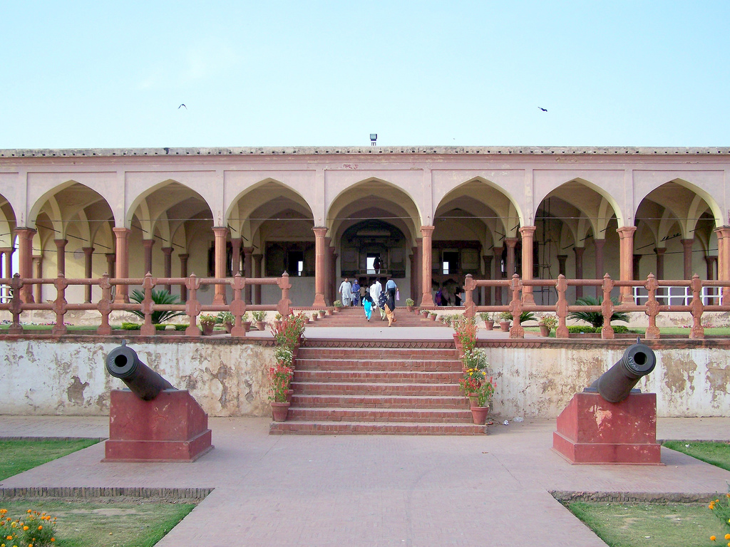 Diwan-e-Aam, Shahi Qila