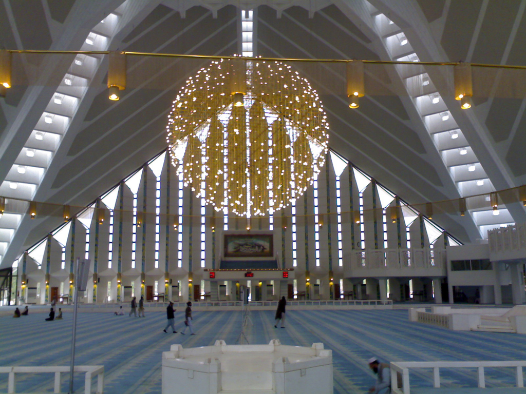 Faisal-Mosque-Inside